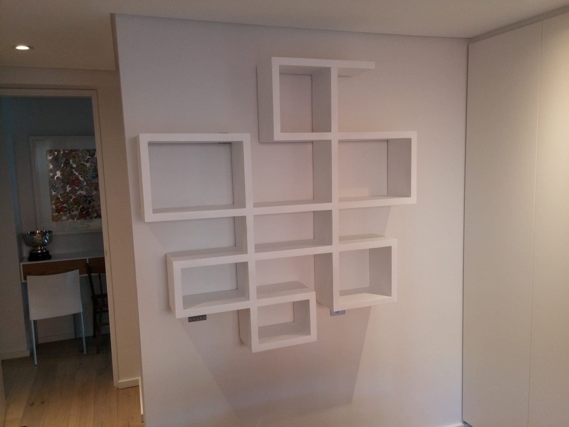 Freeform bookshelf